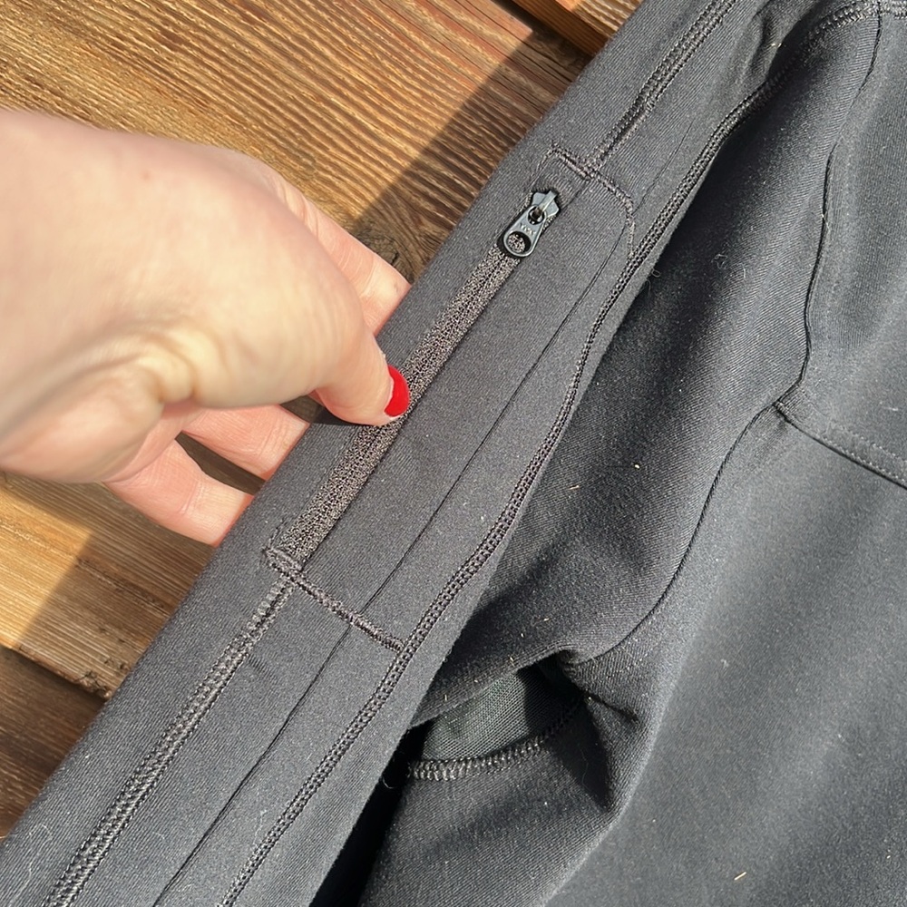 lululemon athletica Midnight Black Bomber Jacket - Picture 4 of 5